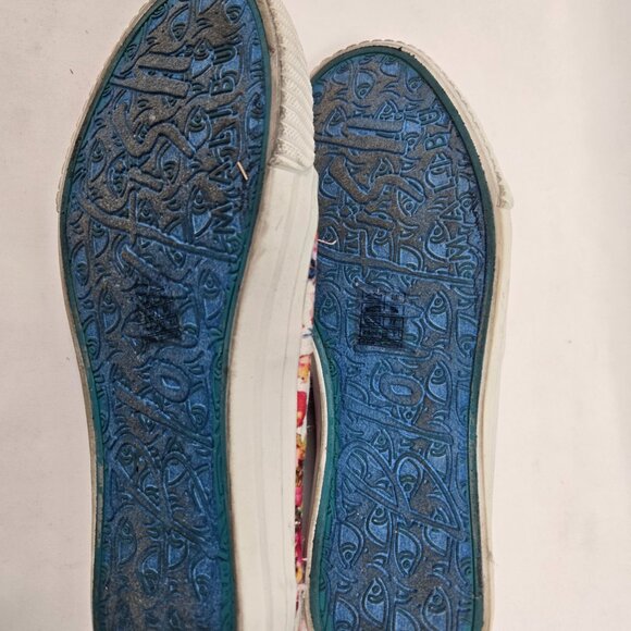 New never been worn 7 women Blowfish Malibu casual sneaker - Picture 4 of 4